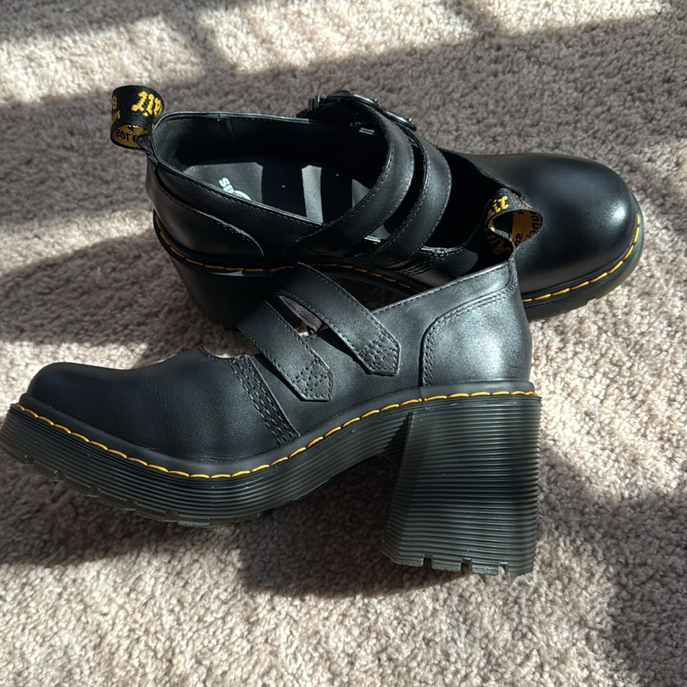 Dr. Martens Eviee- Women's 9 - Picture 5 of 12